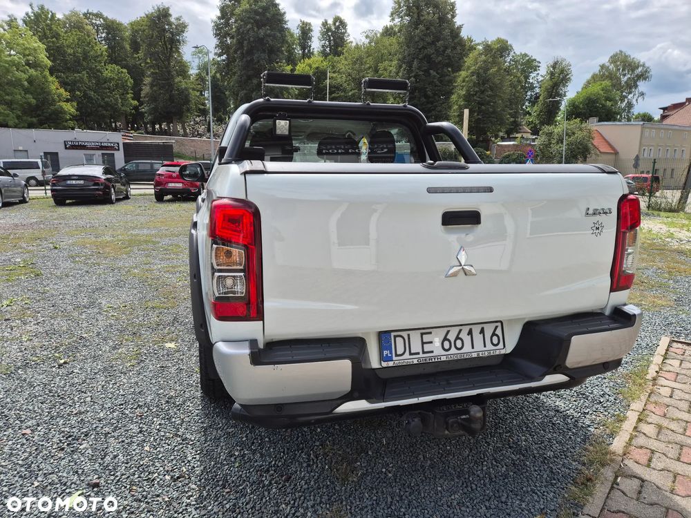 Mitsubishi L200 Pick Up 4x4 S&S Autm Double Cab Plus - 9
