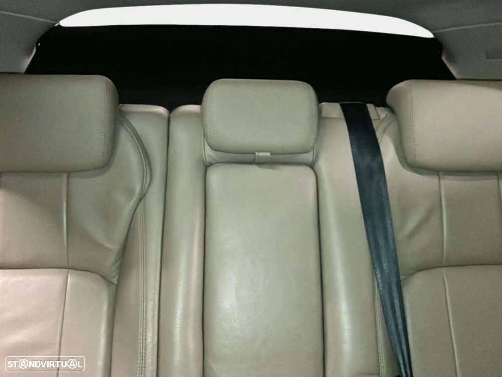 Land Rover Range Rover Evoque 2.0 TD4 SE Dynamic Auto - 18