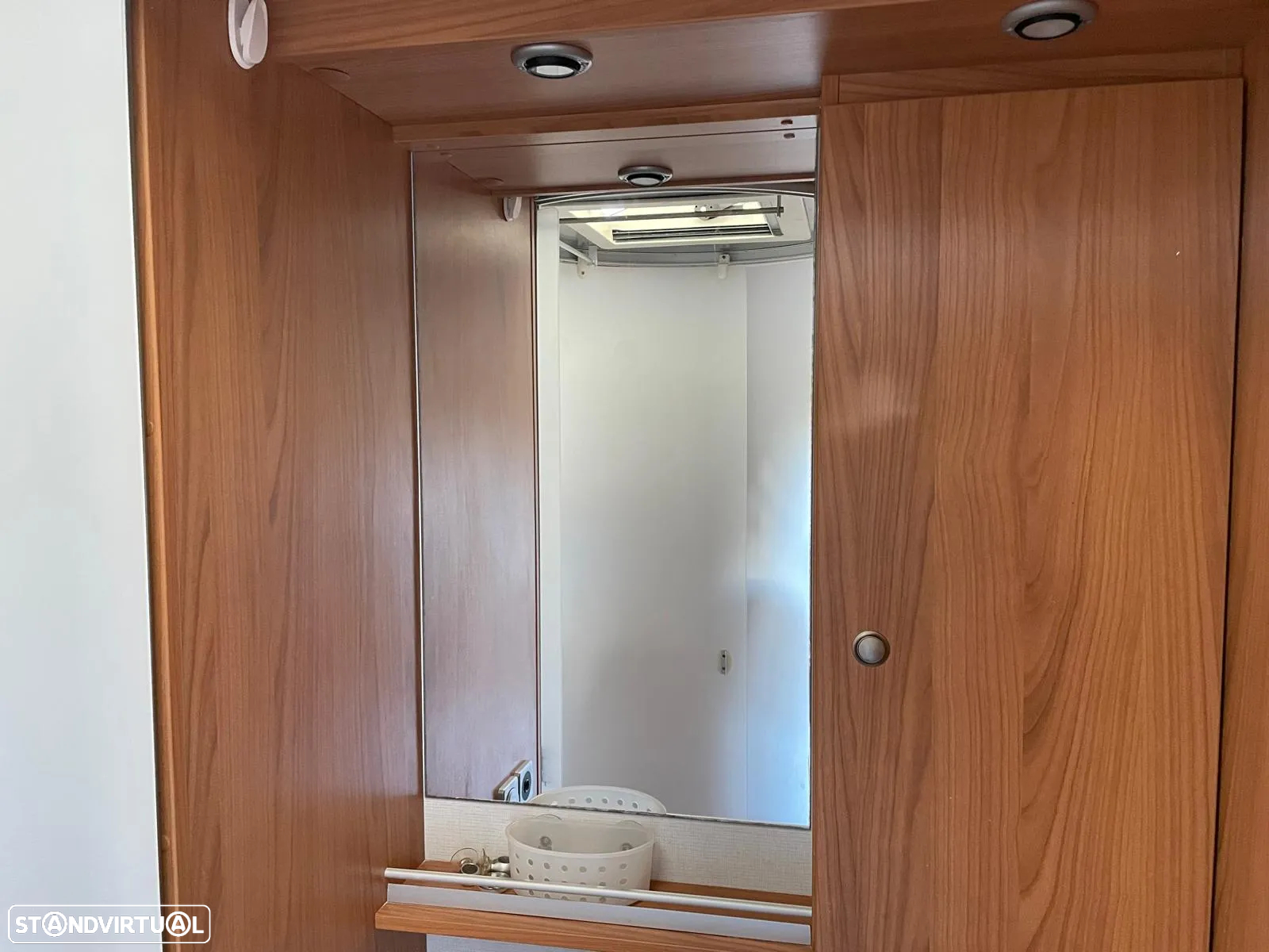 Burstner mega-van IT 675 - Autocaravana c/Cama Basculante - 43