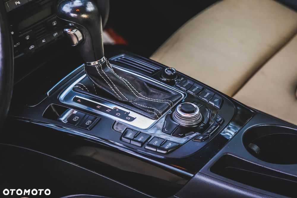 Audi A5 Coupe 2.7 TDI Multitronic - 9