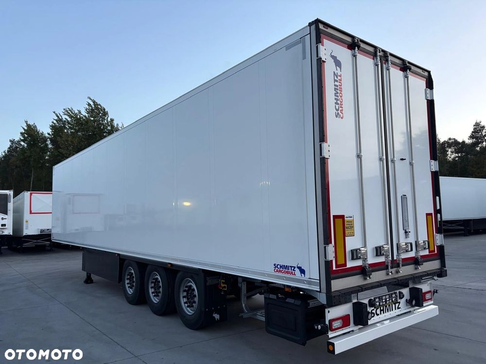 Schmitz Cargobull Odbiór w Polsce, Fabrycznie nowa chłodnia Schmitz 2 Temperatury - Multitemperatura + Doppelstock - podwójny załadunek, 2026 r. z Carrier Vector HE 19MT - 6