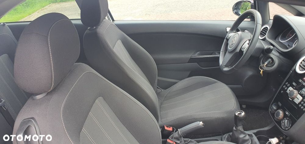 Opel Corsa - 7