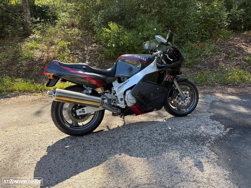 Yamaha FZR 1000 EXUP - 9