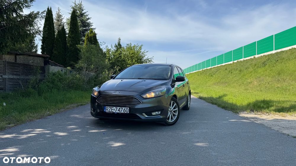 Ford Focus 1.5 TDCi Titanium - 1