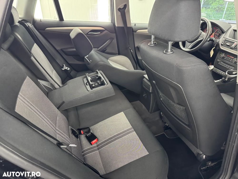BMW X1 xDrive20d - 17
