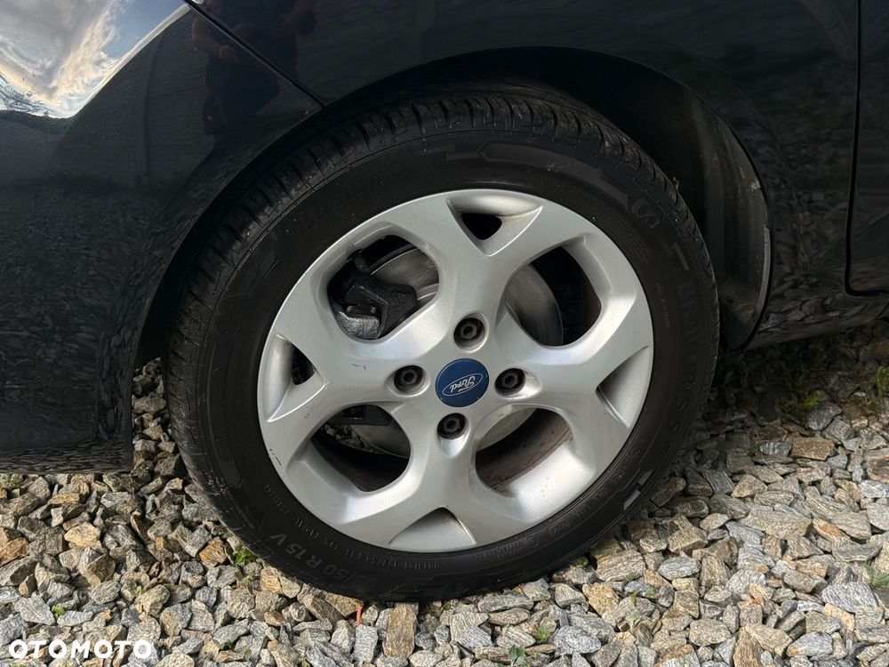 Ford Fiesta 1.25 Champions Edition - 11