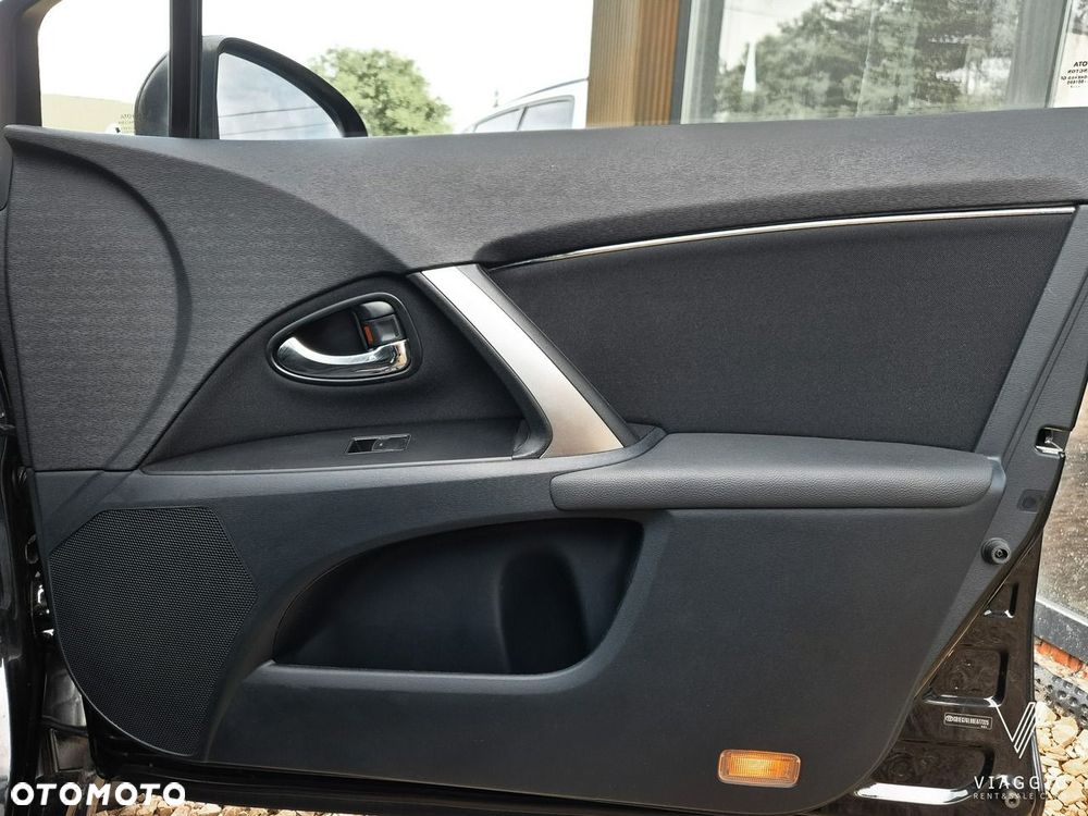 Toyota Avensis 1.8 Sol EU5 - 24