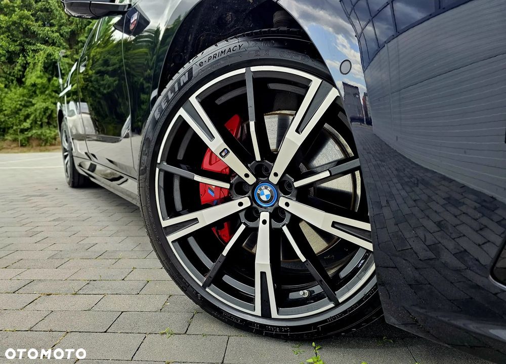 BMW i5 83.9kWh eDrive40 M Sport - 10