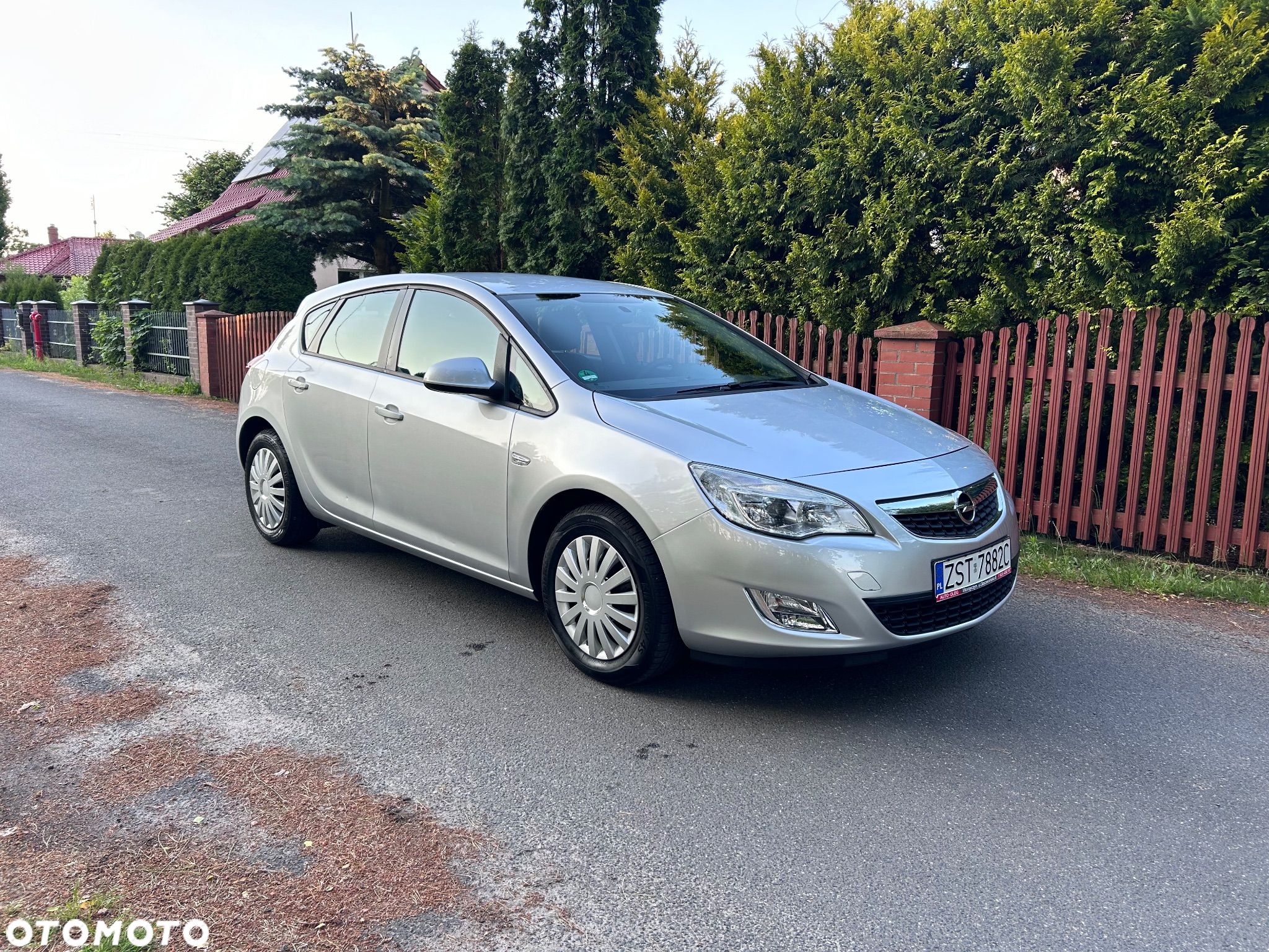Opel Astra 1.6 Active - 1