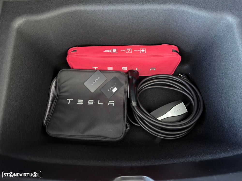 Tesla Model 3 Performance Tração Integral - 25