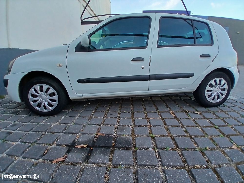 Renault Clio 1.2 Expression - 4
