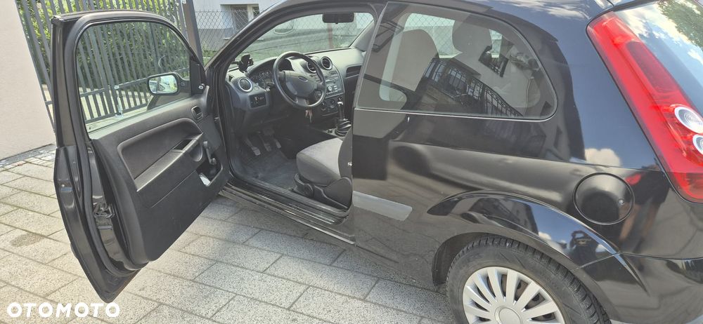 Ford Fiesta 1.3 Ambiente - 6