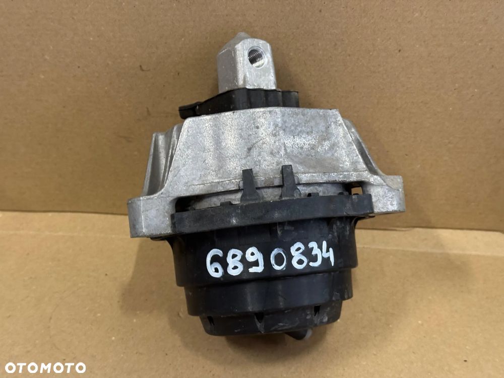 Poduszka silnika G05 G06 6890834 - 1