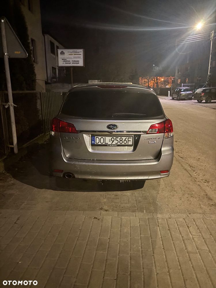 Subaru Legacy 2.0 D Sport - 4