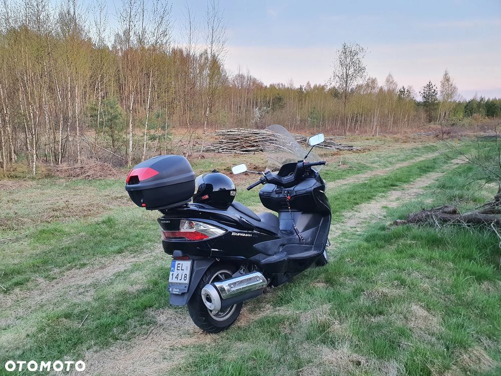 Suzuki Burgman - 3