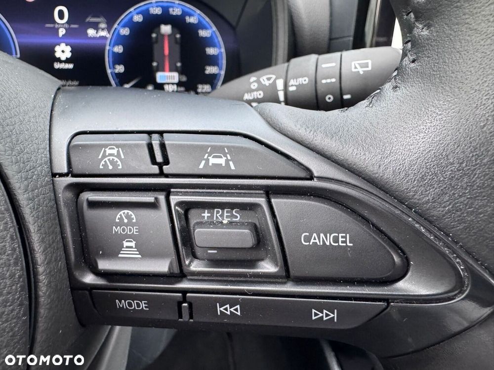 Toyota Yaris Hybrid 1.5 Executive - 27