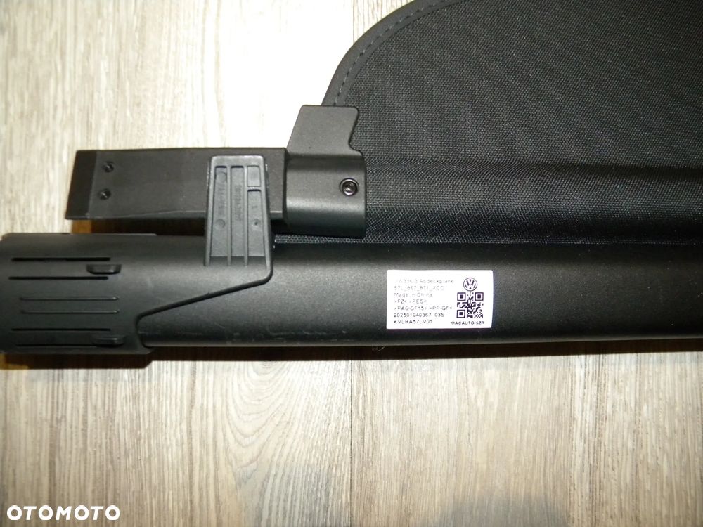 JAK NOWA ORYGINALNA ROLETA BAGAŻNIKA VW TAYRON 24-26 CZARNA 57L867871 57L 57L867871 - 10