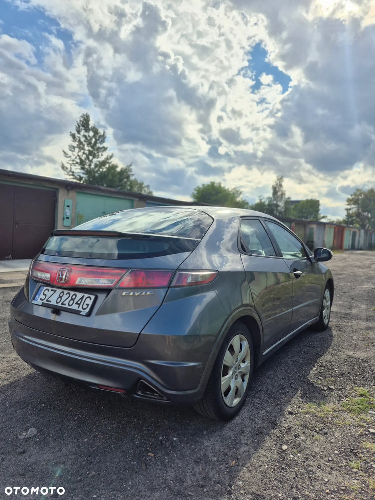 Honda Civic 1.8 Comfort - 4