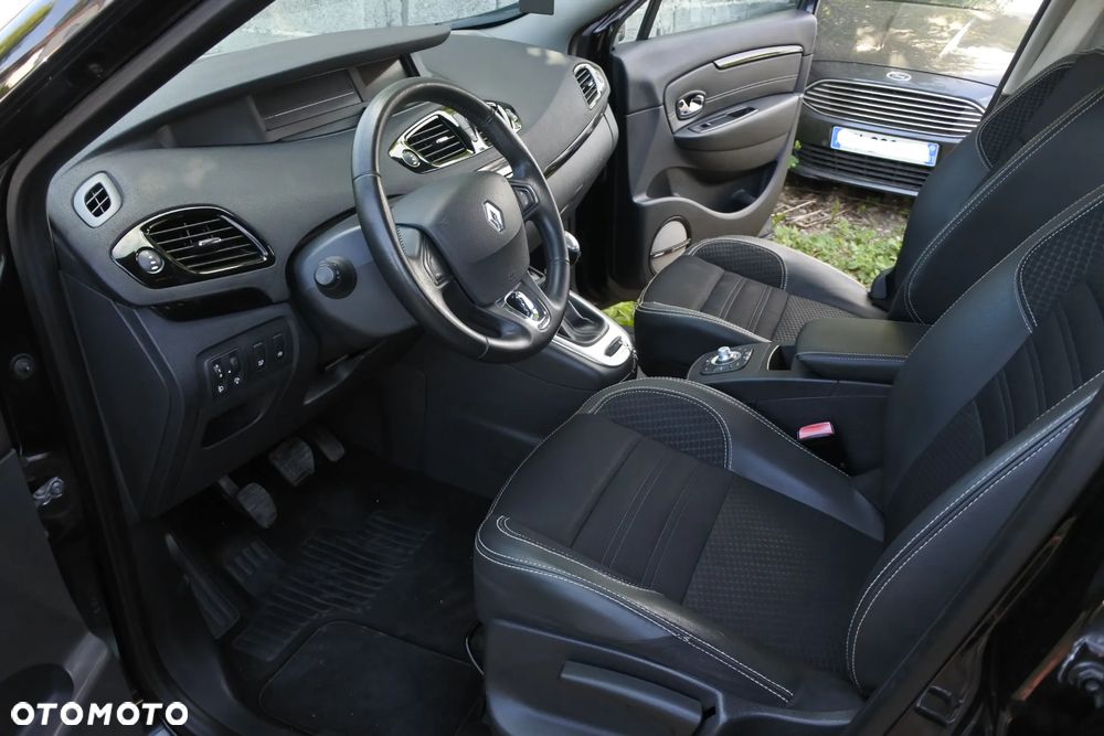 Renault Scenic 1.2 TCE Energy Bose - 10