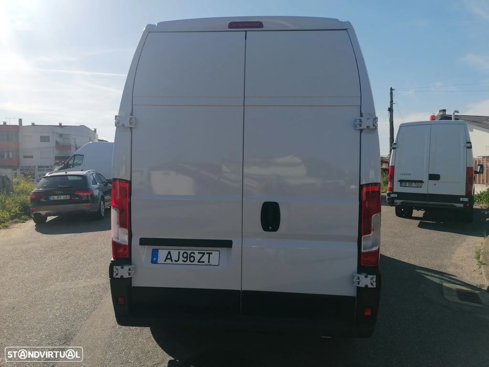 Peugeot Boxer 2.0 - 4