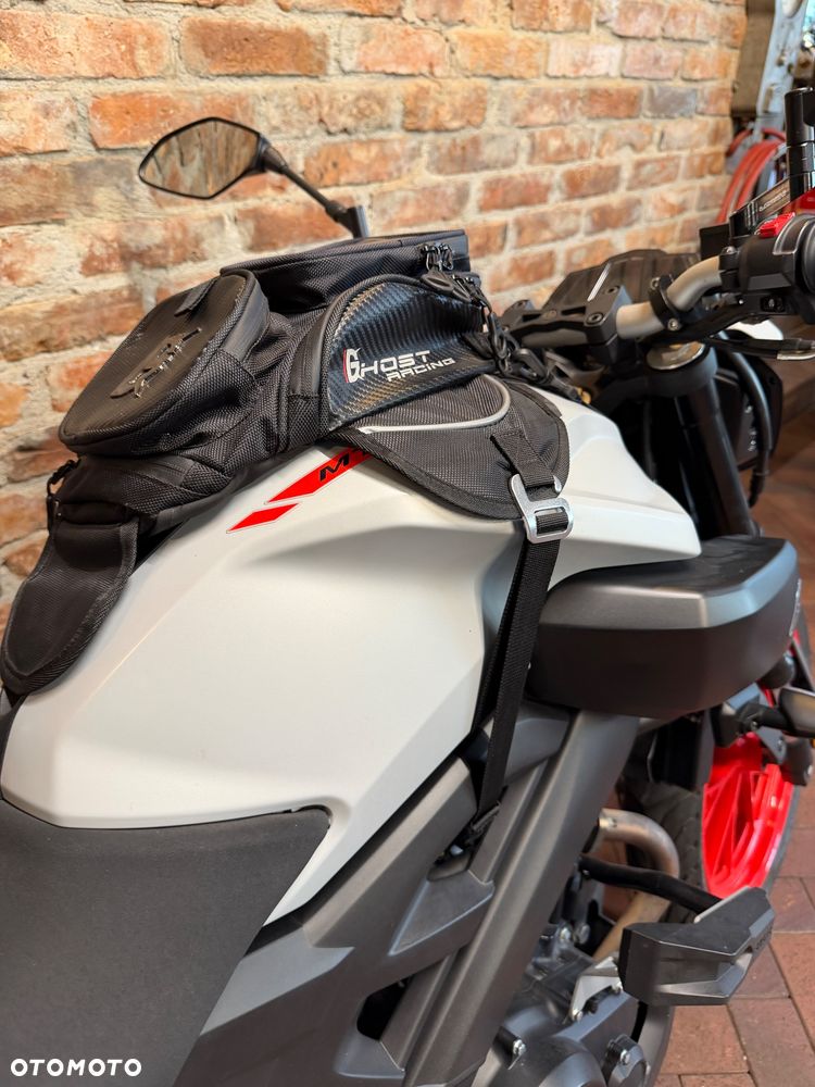 Yamaha MT - 16