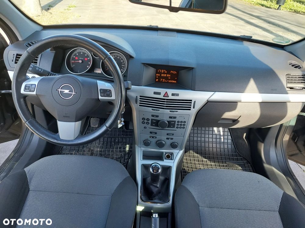 Opel Astra 1.6 Edition Sport - 10
