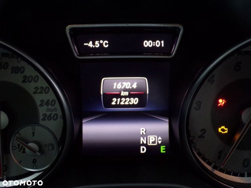 Części- Mercedes CLA250 C117 2.0i 211 KM 13R - 6