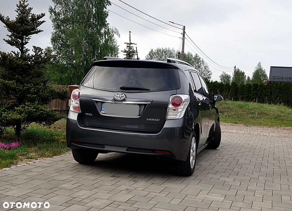 Toyota Verso 2.0 D-4D Prestige 7os - 5
