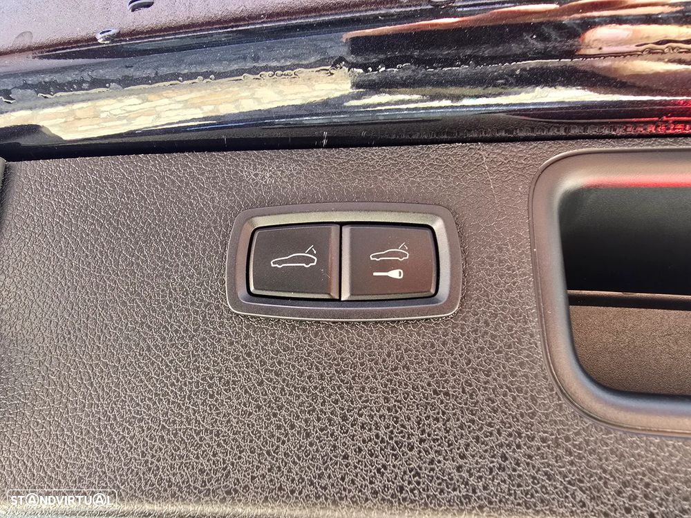Porsche Macan Turbo PDK - 9