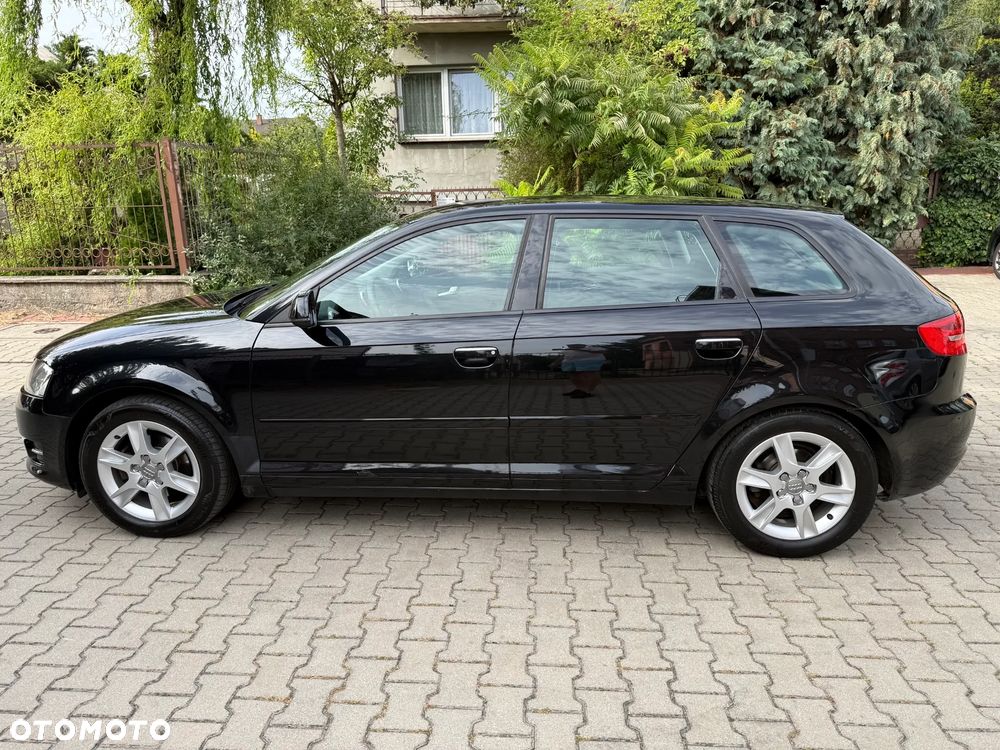 Audi A3 Sportback 1.6 Ambition - 8