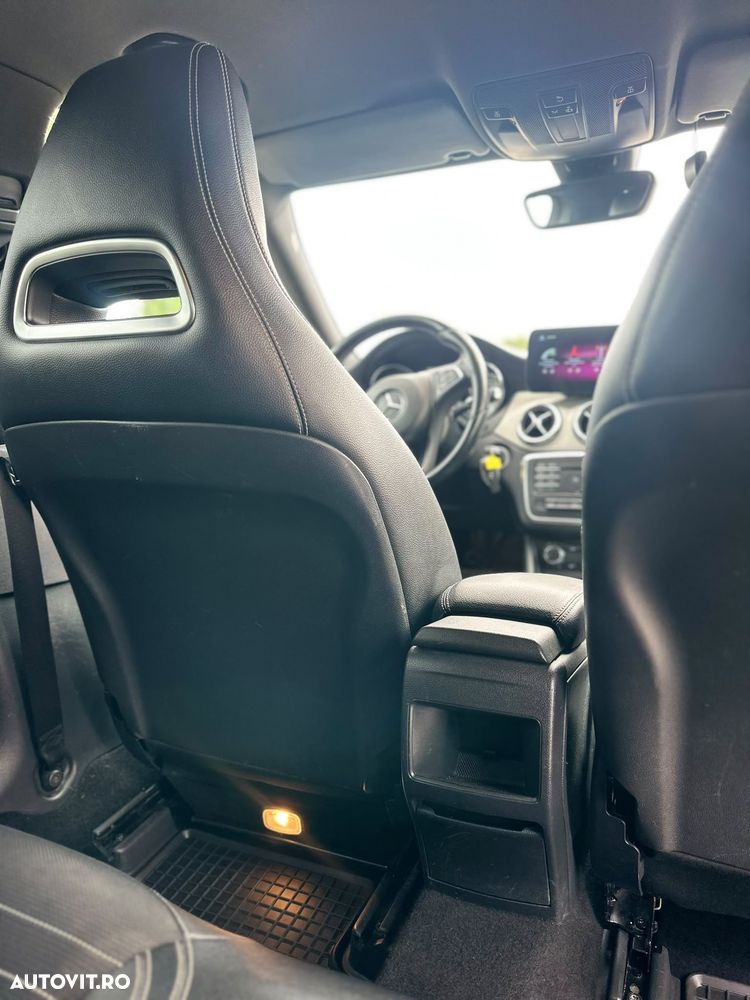 Mercedes-Benz CLA 180 - 19