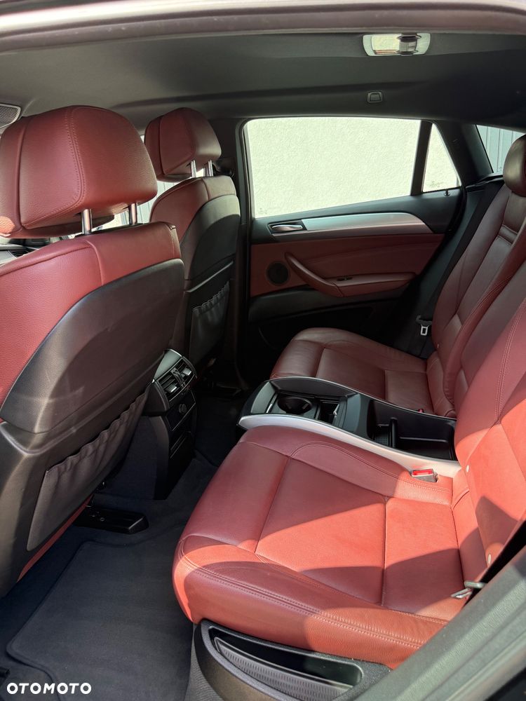 BMW X6 - 12