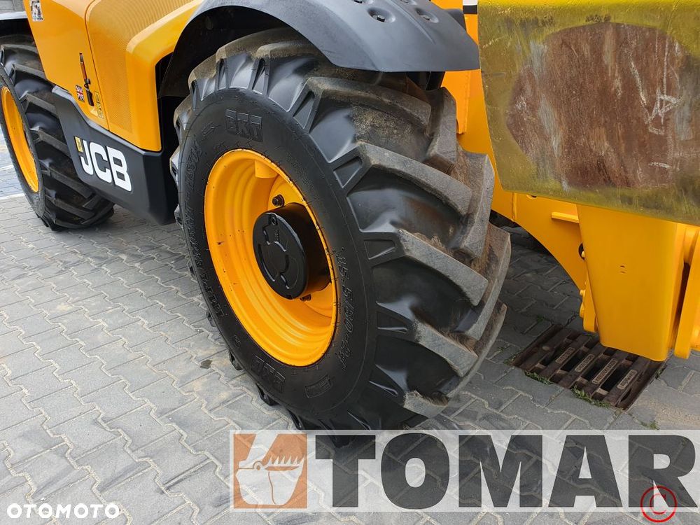 JCB 540-140 - 13