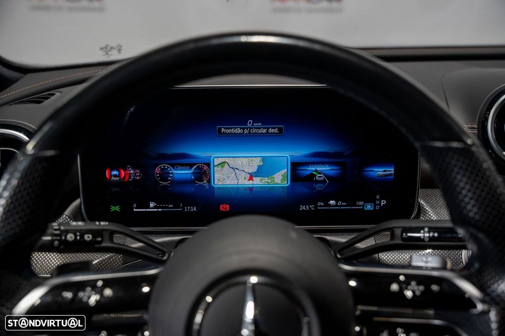 Mercedes-Benz C 300 e AMG Line - 33