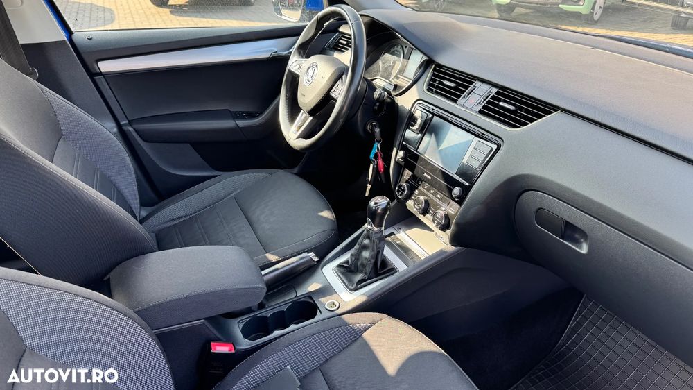 Skoda Octavia - 5