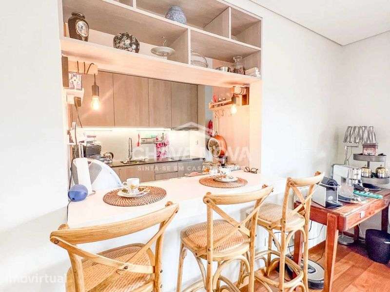 Apartamento T2 mobilado na Avenida da República - Grande imagem: 4/12