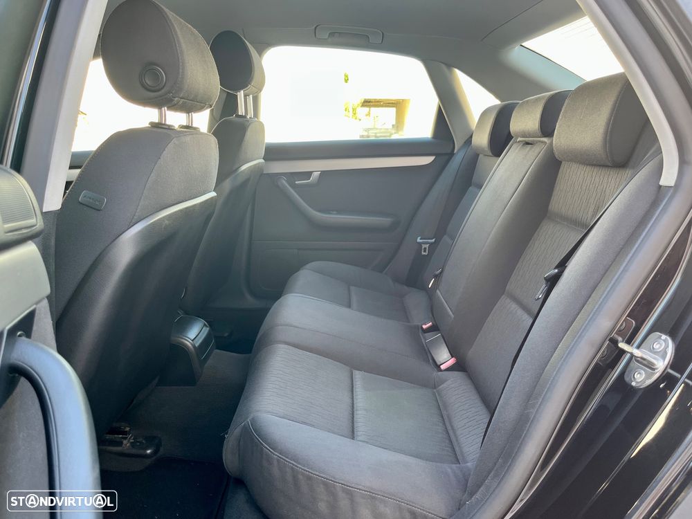 Audi A4 - 30