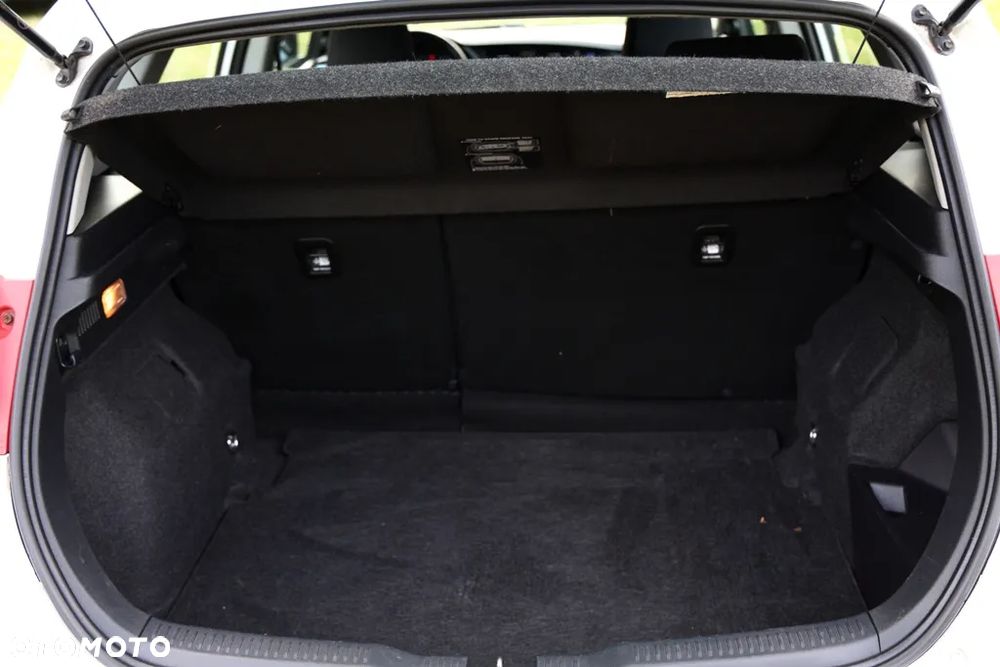 Toyota Auris - 7
