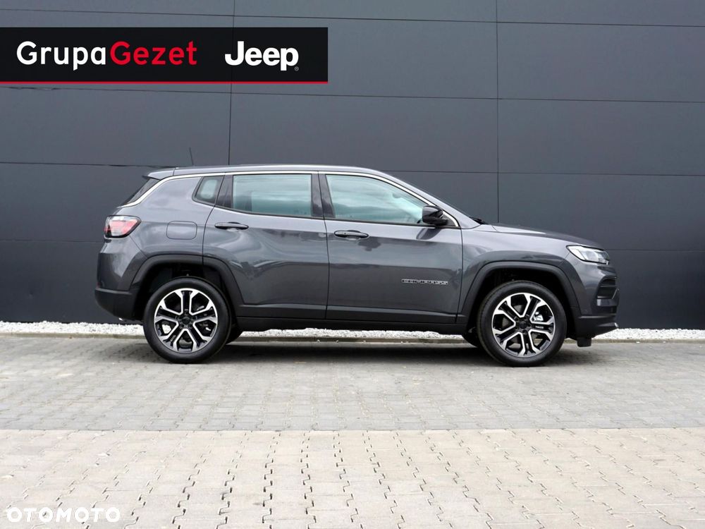 Jeep Compass - 3