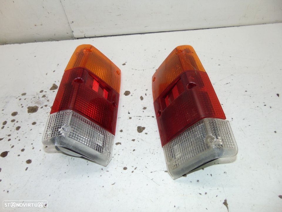 Nissan patrol 160 e 260  farolins - 1