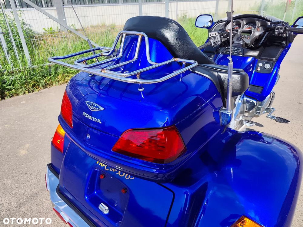 Honda GL - 27