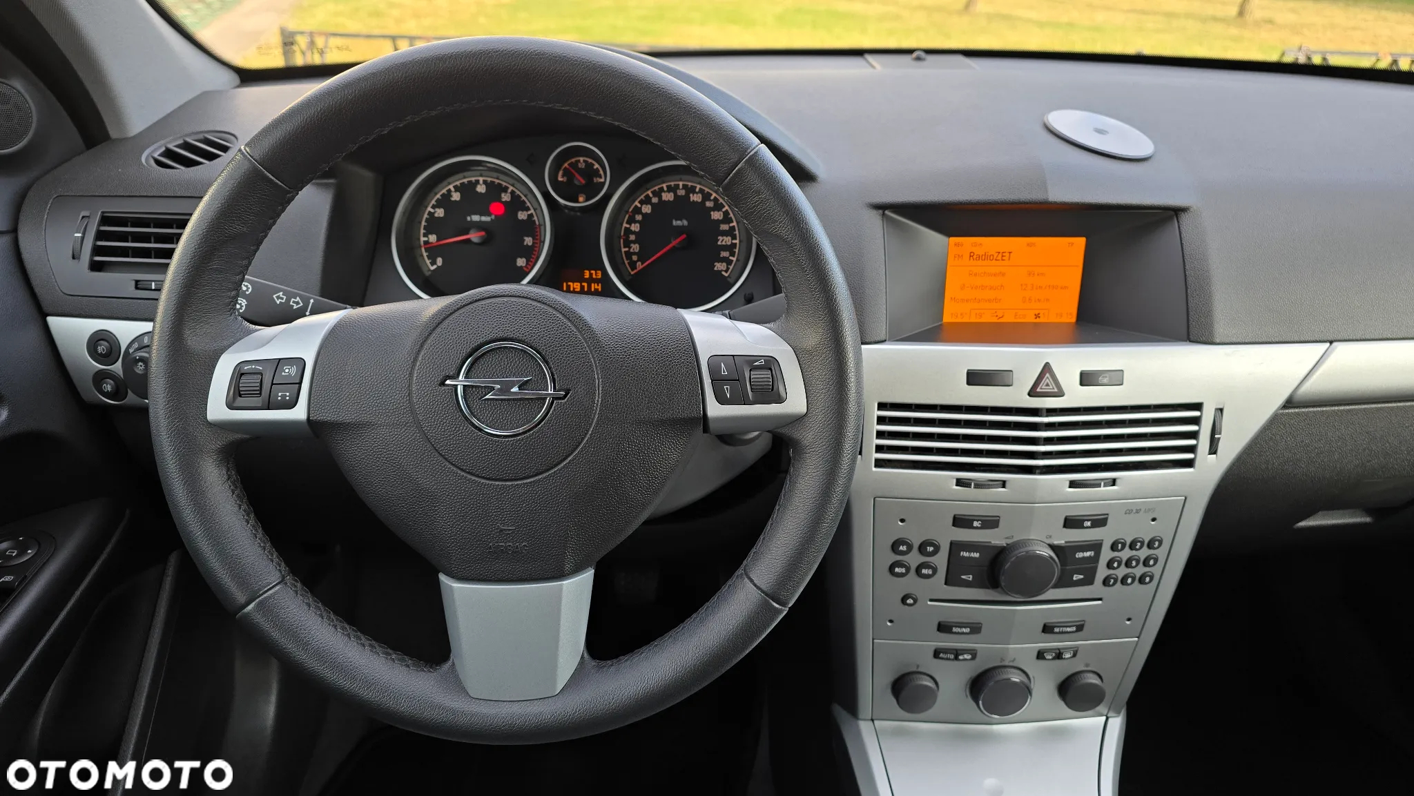 Opel Astra - 14