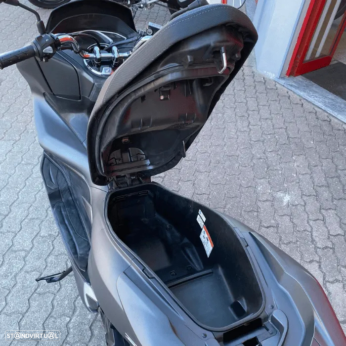 Honda PCX125 - 10