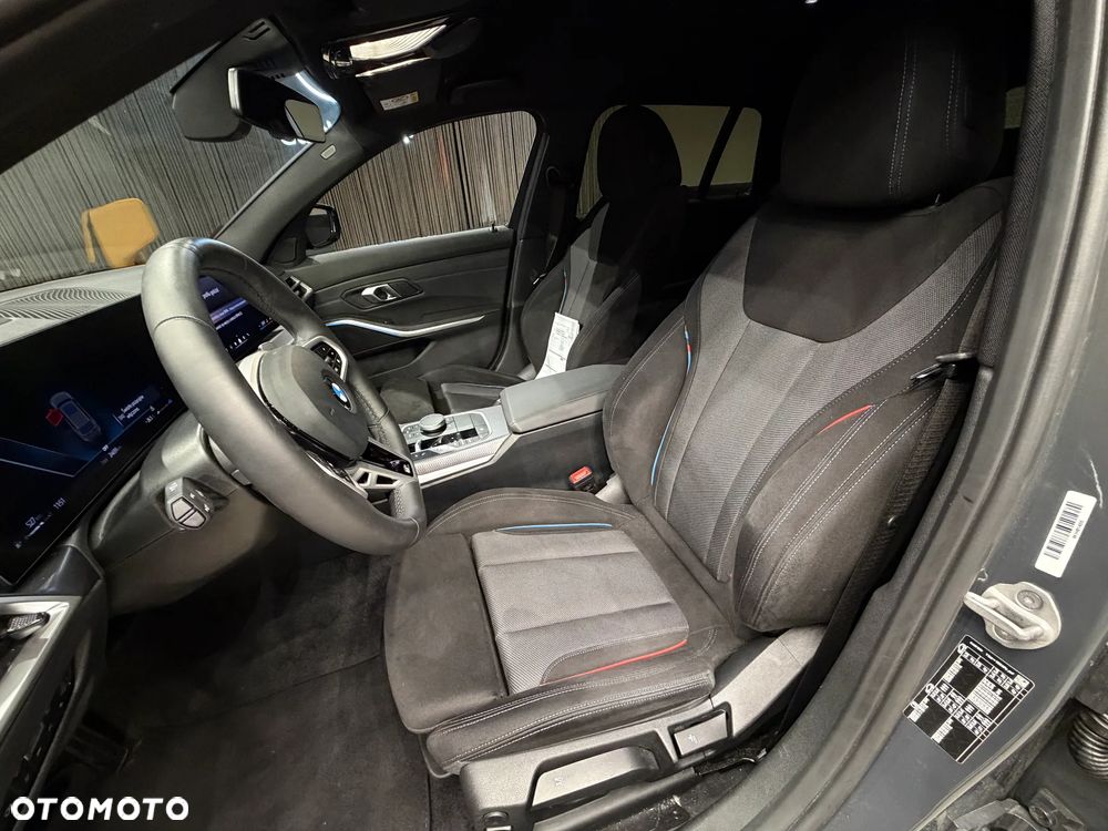 BMW Seria 3 320d M Sport sport - 10