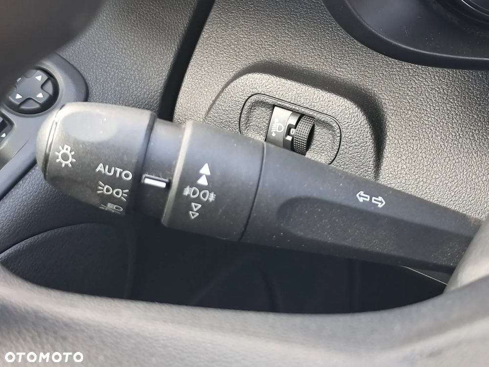 Toyota Proace City Van Long - 15