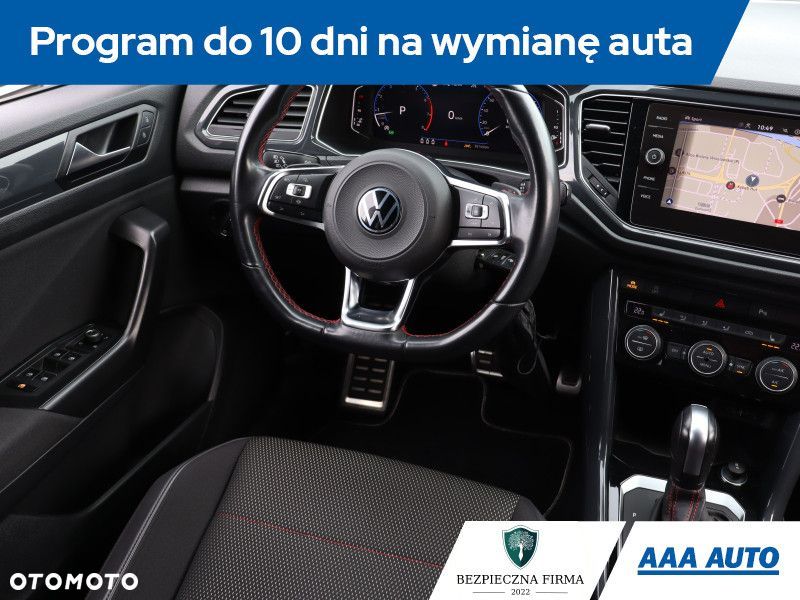 Volkswagen T-Roc - 9