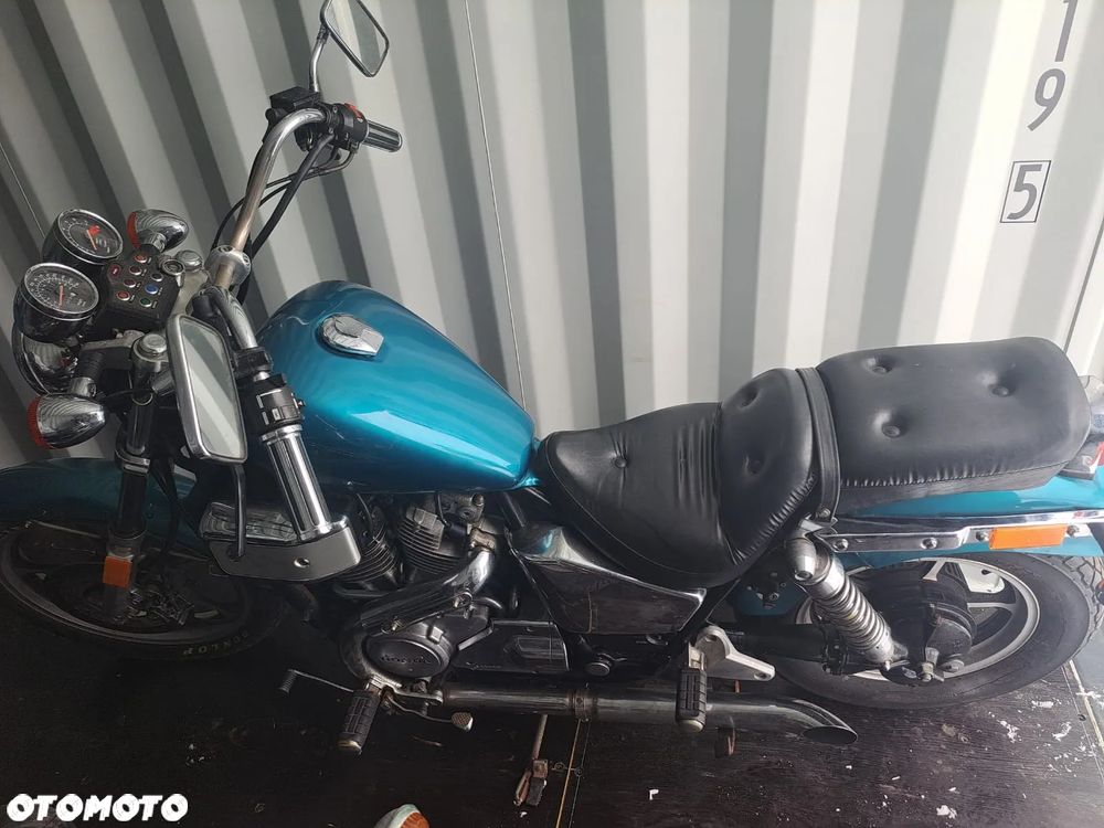 Honda VT - 3
