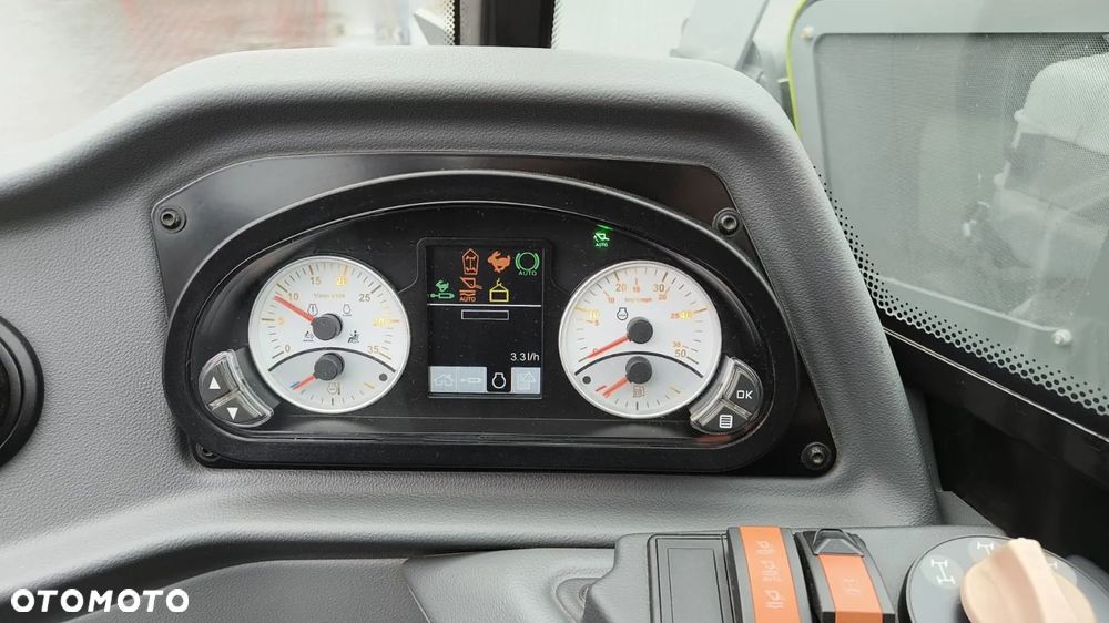 Claas SCORPION 732 VP Stage V - 13