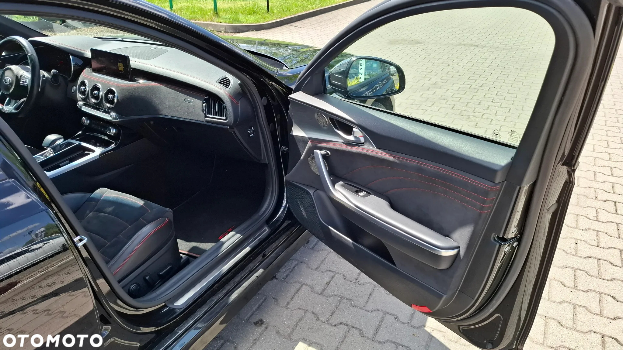 Kia Stinger 3.3 T-GDI V6 GT Prestige Line AWD - 24