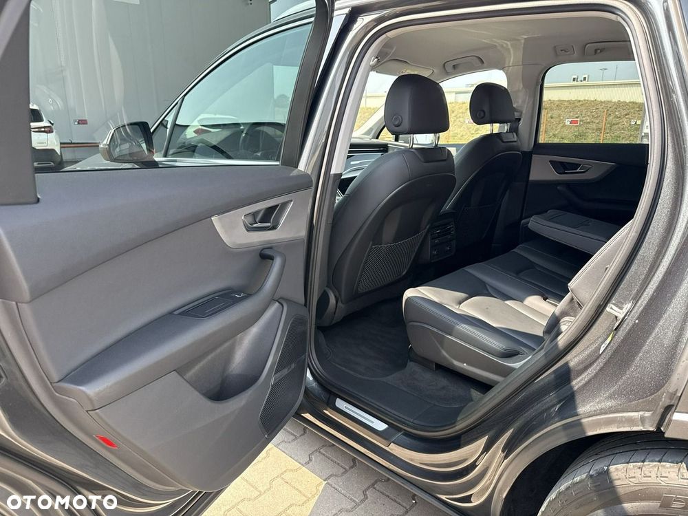 Audi Q7 45 TDI mHEV Quattro S Line Tiptr - 14